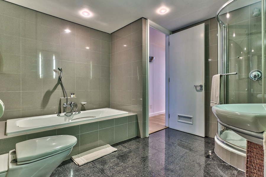 3 Bedroom Property for Sale in Clifton Western Cape